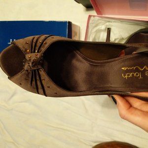 Brown Peak Toe Dress Sling Back Heels